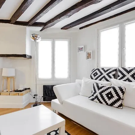 Apartament Les Enfants Rouges *