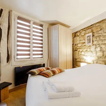 Apartament Les Enfants Rouges