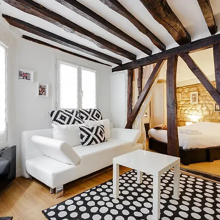 Apartament Les Enfants Rouges *